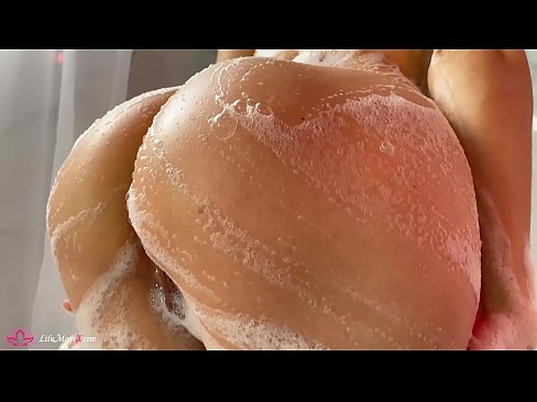 ❤️ Brünette masturbiert Muschi mit Vibrator zu intensivem Orgasmus in der Dusche Porn video bei de.com-fullporner.ru ☑