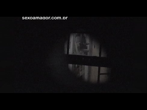 ❤️ Blondie wird heimlich von einem Voyeur aus der Nachbarschaft gefilmt, der sich hinter Hohlblocksteinen versteckt Porn video bei de.com-fullporner.ru ☑