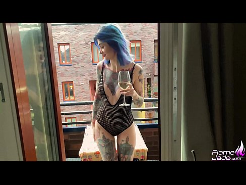 ❤️ Großartiges Mädchen lutscht mit einem Schluck und fickt leidenschaftlich unter freiem Himmel Porn video bei de.com-fullporner.ru ☑